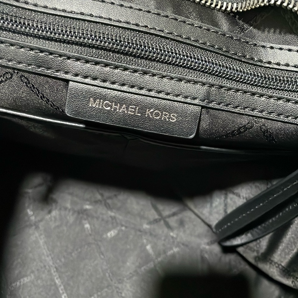 Michael Kors Tote - Picture 9 of 10